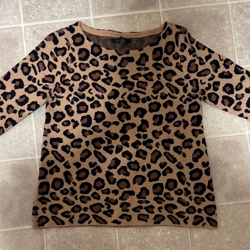 Tahari Brown and Black Knit Sweater